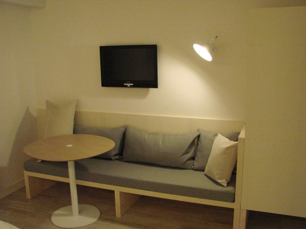 Hotel Restaurant Flaschen Albinen Chambre photo